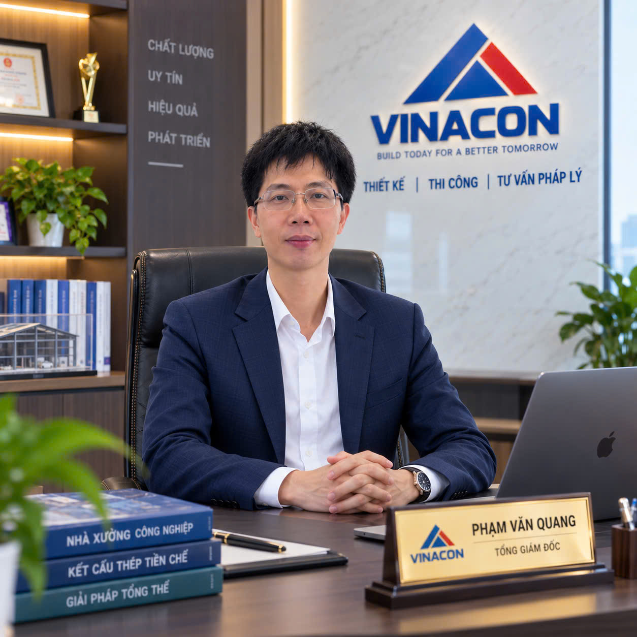 Tổng Giám đốc VINACON