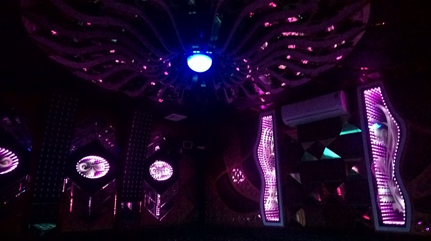 Thiết kế KARAOKE QUỲNH TRANG