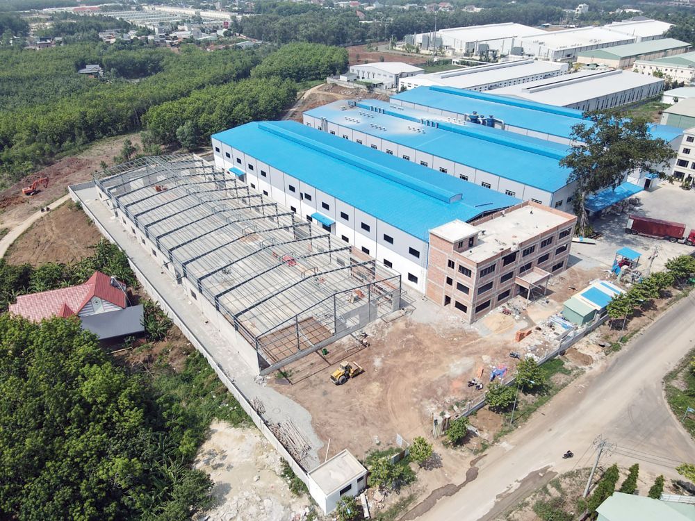 Thi công nhà máy sản xuất nội thất